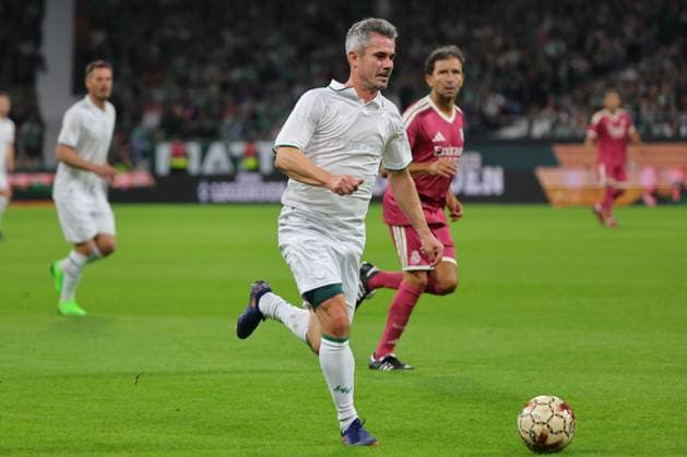 26.09.26, Fussball, FBL Männer, Freundschaftsspiel, 100. Jahre Weserstadion, Duell Werder Legenden 2026, Werder Legenden vs.Real Madrid Leyendas Fin Bartels (Werder Legenden) am Ball Foto nordphoto GmbH Tauchnitz Bremen Weserstadion Bremen Germany Copyright: xnordphotoxGmbHx xTauchnitzx