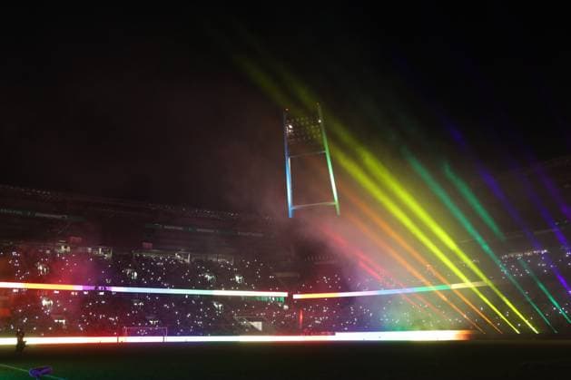 26.09.26, Fussball, FBL Männer, Freundschaftsspiel, 100. Jahre Weserstadion, Duell Werder Legenden 2026, Werder Legenden vs.Real Madrid Leyendas 100 Jahre Weserstadion, das Weserstadion in den Regenbogen Farben Foto nordphoto GmbH Tauchnitz Bremen Weserstadion Bremen Germany Copyright: xnordphotoxGmbHx xTauchnitzx