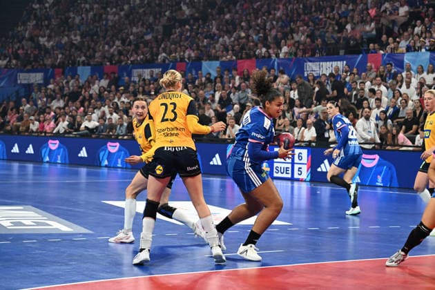 Handball : France v Suede - Match Amical 26 09 2926 BOUKTIT Sarah of France during the friendly match between France and Sweden at LDLC Arena on September 26, 2026 in Lyon, France LYONFrance  Copyright: xMouradxAllilix