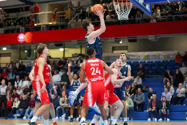 GER, Paderborn Baskets vs. VfL SparkassenStars Bochum, Basketball, ProA, 1. Spieltag, Spielzeit 2026 2027, 26.09.2026,Tommy Kamarad (VfL SparkassenStars Bochum) GER, Paderborn Baskets vs. VfL SparkassenStars Bochum, Basketball, ProA, 1. Spieltag, Spielzeit 2026 2027, 26.09.2026 Paderborn Baskets Copyright: xEibner-Pressefoto JavadxMohammadpourx EP_JMR