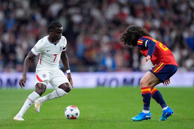 September 26, 2026, London, London, England: Bukayo Saka of England in action against Marc Cucurella of Spain during the UEFA Nations League 2026 27 League Phase MD1 Group A3 match between England and Spain at Wembley Stadium on September 26, 2026, in London, England. London England - ZUMAa181 20260926_zaa_a181_119 Copyright: xDennisxAgyemanx