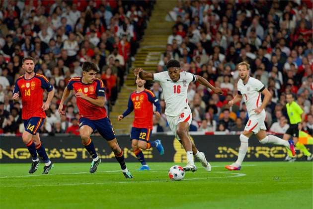 RECORD DATE NOT STATED Football - UEFA Nations League - Group A3 - England v Spain LONDON, ENGLAND - Saturday, September 26, 2026: England s Myles Lewis-Skelly during the UEFA Nations League Group A3 match between England and Spain at Wembley Stadium. (Photo by Thomas Major Propaganda) LONDON Wembley Stadium GREATER LONDON ENGLAND  Copyright: xThomasxMajorx 2026-09-26-England_v_Spain-061