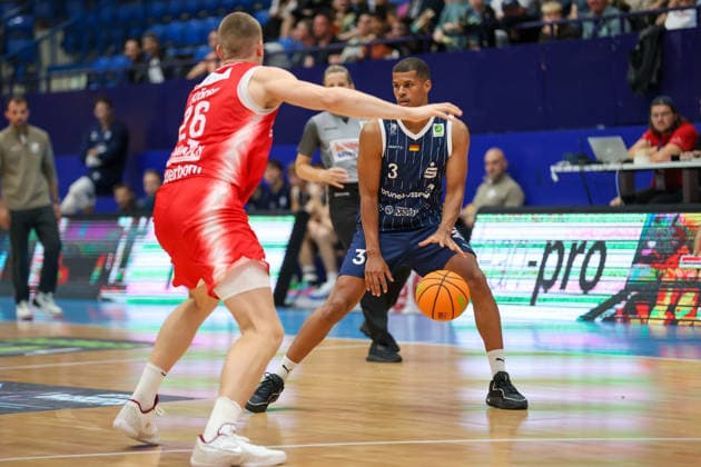GER, Paderborn Baskets vs. VfL SparkassenStars Bochum, Basketball, ProA, 1. Spieltag, Spielzeit 2026 2027, 26.09.2026,Gabriel Kuku (VfL SparkassenStars Bochum) GER, Paderborn Baskets vs. VfL SparkassenStars Bochum, Basketball, ProA, 1. Spieltag, Spielzeit 2026 2027, 26.09.2026 Paderborn Baskets Copyright: xEibner-Pressefoto JavadxMohammadpourx EP_JMR