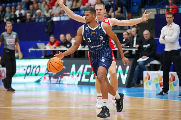 GER, Paderborn Baskets vs. VfL SparkassenStars Bochum, Basketball, ProA, 1. Spieltag, Spielzeit 2026 2027, 26.09.2026,Gabriel Kuku (VfL SparkassenStars Bochum) GER, Paderborn Baskets vs. VfL SparkassenStars Bochum, Basketball, ProA, 1. Spieltag, Spielzeit 2026 2027, 26.09.2026 Paderborn Baskets Copyright: xEibner-Pressefoto JavadxMohammadpourx EP_JMR