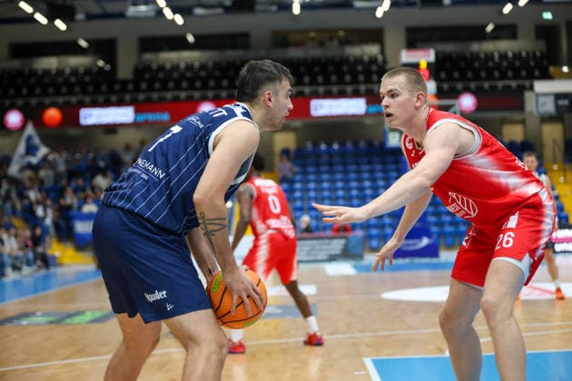 GER, Paderborn Baskets vs. VfL SparkassenStars Bochum, Basketball, ProA, 1. Spieltag, Spielzeit 2026 2027, 26.09.2026,Aitor Julen Pickett Lazo (VfL SparkassenStars Bochum) GER, Paderborn Baskets vs. VfL SparkassenStars Bochum, Basketball, ProA, 1. Spieltag, Spielzeit 2026 2027, 26.09.2026 Paderborn Baskets Copyright: xEibner-Pressefoto JavadxMohammadpourx EP_JMR
