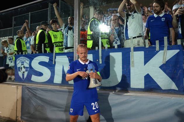 San Marino v Finland - UEFA Nations League - Season 2026-2027 Serravalle, Italy, 26th September 2026. Joel Pohjanpalo of Finland retrieves a megaphone from the fansd following the final whistle of the San Marino vs Finland UEFA Nations League match at San Marino Stadium, Serravalle. Picture credit should read: Jonathan Moscrop Serravalle San Marino Stadium San Marino