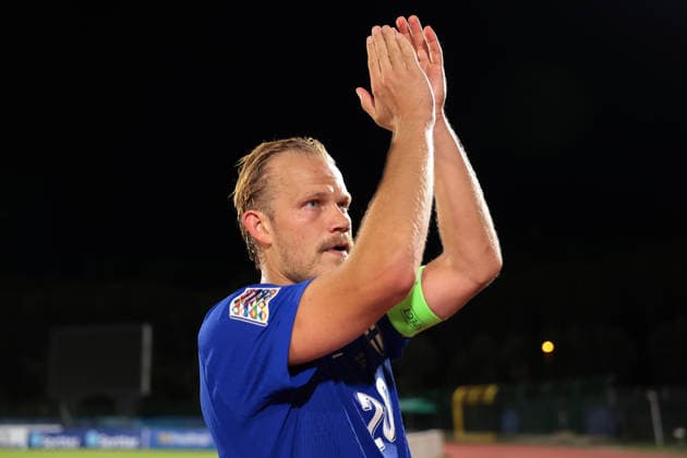 San Marino v Finland - UEFA Nations League - Season 2026-2027 Serravalle, Italy, 26th September 2026. Joel Pohjanpalo of Finland applauds the fans following the final whistle of the San Marino vs Finland UEFA Nations League match at San Marino Stadium, Serravalle. Picture credit should read: Jonathan Moscrop Serravalle San Marino Stadium San Marino