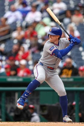 September 26, 2026, Washington D.C, District Of Columbia, United States: Washington, DC; New York Mets third baseman Brett Baty (7) bats during a Major League Baseball game against the Washington Nationals at Nationals Park on Saturday, September 26, 2026. The Mets beat the Nationals 7-1. MLB, Baseball Herren, USA New York Mets 7:1 Washington Nationals  - ZUMAp258 20260926_znp_p258_045 Copyright: xStevexPrakopex