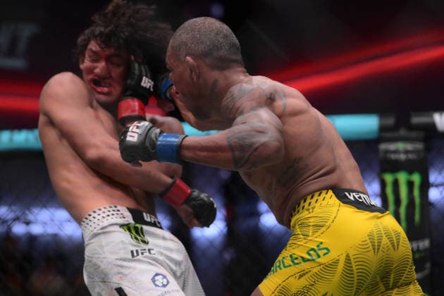September 26, 2026, Las Vegas, Nevada, USA: RAUL ROSAS JR. defeated RAONI BARCELOS by TKO (slam) at 1:38 of Round 5 during UFC Fight Night at the UFC APEX in Las Vegas. UFC Fight Night: Raul Rosas Jr. Defeated Raoni Barcelos By TKO (Slam) At 1:38 Of Round 5  - ZUMAo117 20260926_zsp_o117_001 Copyright: xMikaelxOnax