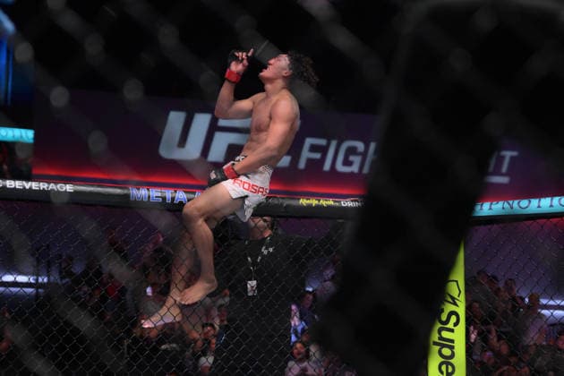 September 26, 2026, Las Vegas, Nevada, USA: RAUL ROSAS JR. defeated RAONI BARCELOS by TKO (slam) at 1:38 of Round 5 during UFC Fight Night at the UFC APEX in Las Vegas. Las Vegas USA - ZUMAo117 20260926_zsp_o117_007 Copyright: xMikaelxOnax