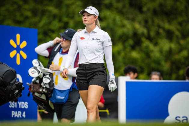 September 26, 2026, Rogers, Arkansas, USA: BROOKE MATTHEWS looks on after hitting a tee shot on the ninth hole during the second round of the Walmart NW Arkansas Championship at Pinnacle Country Club. LPGA, Golf Damen 2026: Walmart NW Arkansas Championship Round 2  - ZUMAw173 20260926_zsp_w173_082 Copyright: xLukexWelshx