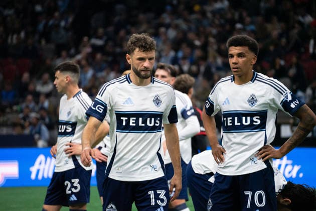 VANCOUVER, CANADA - SEPTEMBER 26: Thomas Muller of Vancouver Whitecaps FC and Rui Modesto of Vancouver Whitecaps FC in action during the Major League Soccer match between Vancouver Whitecaps FC and DC United at BC Place Stadium on September 26, 2026 in Vancouver, British Columbia, Canada. Copyright: xAmyxElle SPPx Sportspressphoto_SPR240938