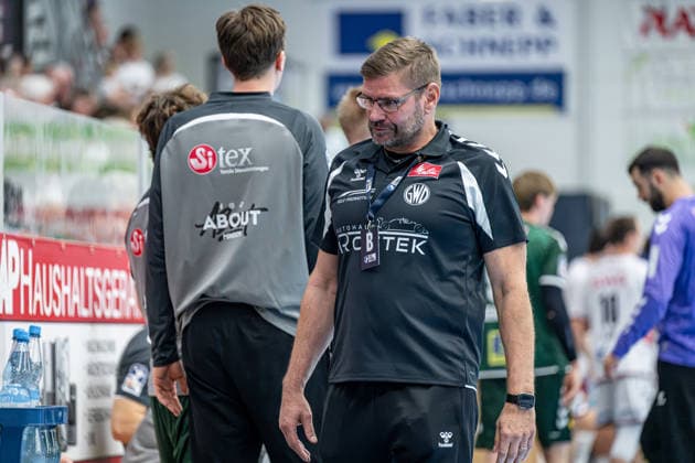 2. Handball Bundesliga; TV Hüttenberg - GWD Minden, 26.09.26 Aaron Ziercke (GWD Minden) 2. Handball Bundesliga; TV Hüttenberg - GWD Minden: Hüttenberg, 26.09.26 Copyright: xBEAUTIFULxSPORTS Roeczeyx