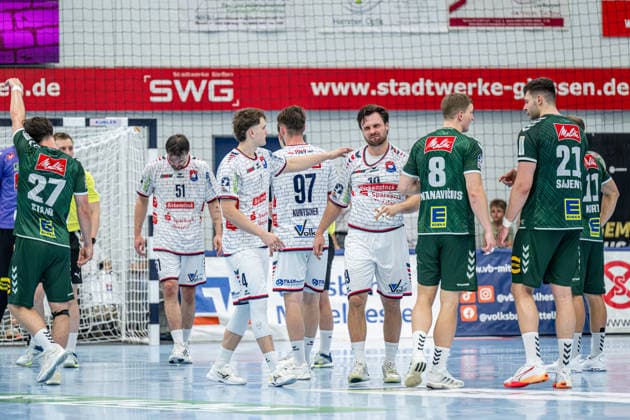 2. Handball Bundesliga; TV Hüttenberg - GWD Minden, 26.09.26 David Sehnke (TV Hüttenberg, 4), Vit Reichl (TV Hüttenberg, 19), 2. Handball Bundesliga; TV Hüttenberg - GWD Minden: Hüttenberg, 26.09.26 Copyright: xBEAUTIFULxSPORTS Roeczeyx