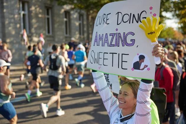 52. Berlin-Marathon 2026 ** NUR FÜR REDAKTIONELLE ZWECKE ** EDITORIAL USE ONLY **<p>Angehörige werden beim Berlin Marathon angefeuert. Deutschland Berlin Berlin Copyright: JörgxCarstensen