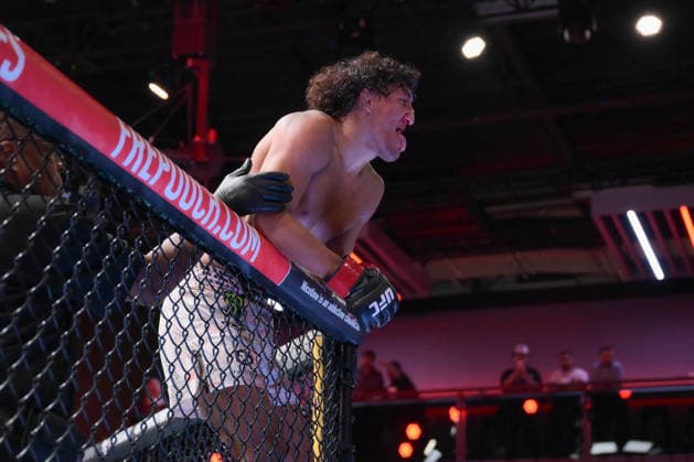 September 27, 2026, Las Vegas, Nevada, USA: RAUL ROSAS JR. defeated RAON BARCELOS by TKO (slam) at 1:38 of Round 5 during UFC Fight Night at the UFC APEX in Las Vegas. Las Vegas USA - ZUMAo117 20260927_zsp_o117_061 Copyright: xMikaelxOnax