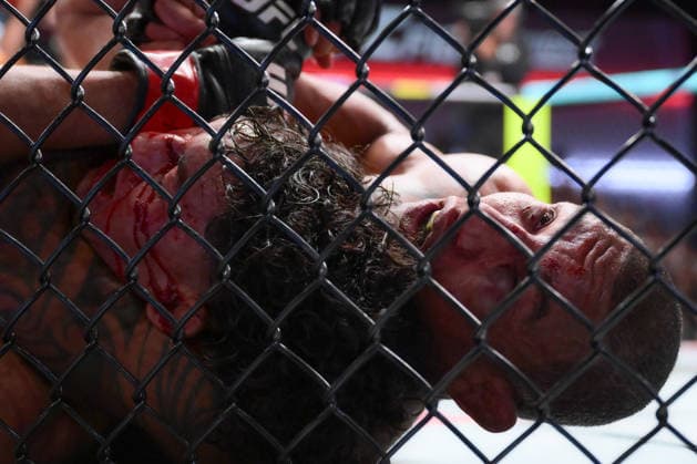 September 27, 2026, Las Vegas, Nevada, USA: RAUL ROSAS JR. defeated RAON BARCELOS by TKO (slam) at 1:38 of Round 5 during UFC Fight Night at the UFC APEX in Las Vegas. UFC Fight Night: Raul Rosas Jr. Defeated Raoni Barcelos By TKO.  - ZUMAo117 20260927_zsp_o117_067 Copyright: xMikaelxOnax