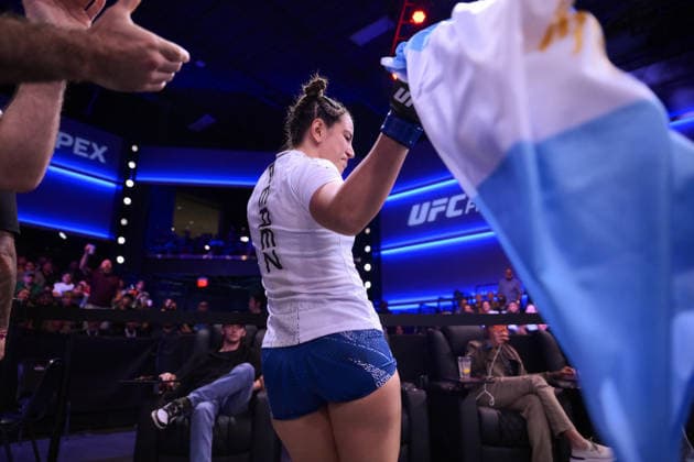 September 27, 2026, Las Vegas, Nevada, USA: AILIN PEREZ defeated NORMA DUMONT by unanimous decision (29-28, 29-28, 29-28).during UFC Fight Night at the UFC APEX in Las Vegas. Las Vegas USA - ZUMAo117 20260927_zsp_o117_087 Copyright: xMikaelxOnax