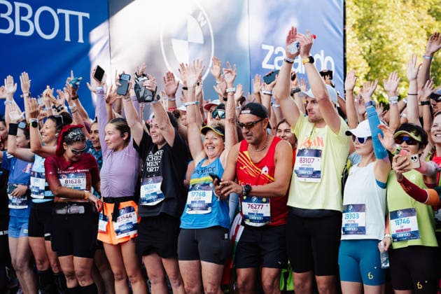 27.09.26, BMW Berlin Marathon 2026, Berlin Motivated Runners on the start line Berlin Berlin BE Deutschland