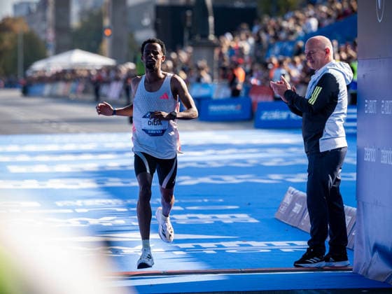 BERLIN, GERMANY - SEPTEMBER 27, 2026: Gemechu Dida (ETH, Ethiopia) competing during the 52. BMW Berlin Marathon at Berlin on September 27, 2026 in Berlin, Germany. Copyright: xBEAUTIFULxSPORTS Kuehnx