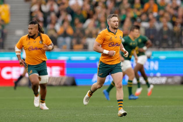 RUGBY UNION AUSTRALIA SOUTH AFRICA, Ryan Lonergan of the Wallabies is seen after kicking a penalty goal during the international rugby test match between the Australian Wallabies and South Africa at Optus Stadium in Perth, Sunday, September 27, 2026. ( NO ARCHIVING, EDITORIAL USE ONLY PERTH Western Australia Australia  Copyright: xRICHARDxWAINWRIGHTx 20260927148969659631
