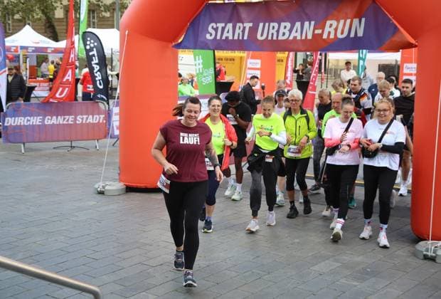 Urban Run Duisburg 2026 führt durch ungewöhnliche Orte ** NUR FÜR REDAKTIONELLE ZWECKE ** EDITORIAL USE ONLY **<p>Der Urban Run Duisburg führte am Sonntag, den 27.September 2026 durch ungewöhnliche Orte in der Duisburger Innenstadt - wie z.B. durch das Rathaus, das Stadtarchiv und das Kultur-und Stadthistorische Museum. Deutschland NRW Duisburg Copyright: KerstinxBögeholz