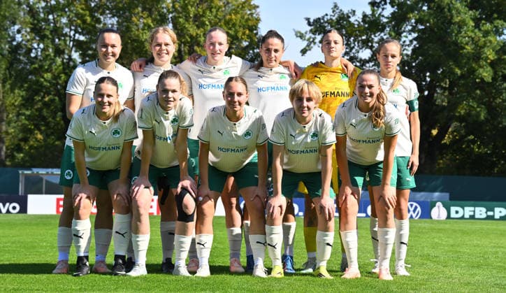 27.09.2026 - Fussball - Saison 2026 2027 - DFB Pokal Vereinspokal Frauen Damen - 01. Runde: SpVgg Greuther Fürth ( Kleeblatt ) - TSG 1899 Hoffenheim - Sportfoto Zink - xwoxzix - regulations prohibit any use of photographs as image sequences and or quasi-video - Teamfoto Mannschaftsfoto Mannschaft Team Fürth