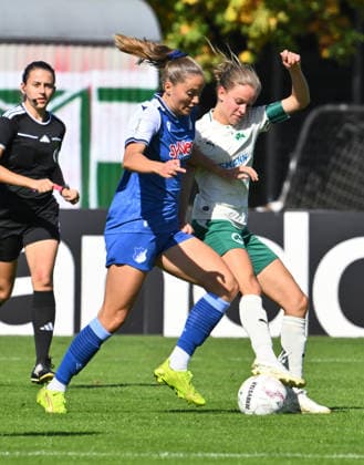 27.09.2026 - Fussball - Saison 2026 2027 - DFB Pokal Vereinspokal Frauen Damen - 01. Runde: SpVgg Greuther Fürth ( Kleeblatt ) - TSG 1899 Hoffenheim - Sportfoto Zink - xwoxzix - regulations prohibit any use of photographs as image sequences and or quasi-video - Lisann Kaut (4, TSG Hoffenheim ) Elena Grill (6, SpVgg Greuther Fürth )