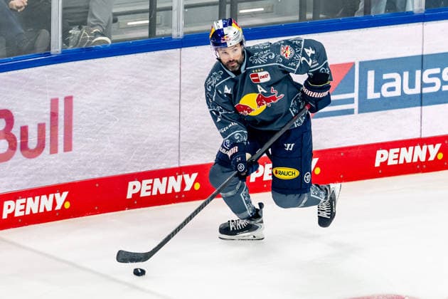 Ryan Murphy (EHC Red Bull Muenchen, 24) GER, EHC Red Bull Muenchen vs. Loewen Frankfurt Eishockey, DEL, Saison 2026 2027, 4. Spieltag, 27.09.2026. Foto: HMB Media Franz Feiner Copyright: HMBxMedia FranzxFeiner