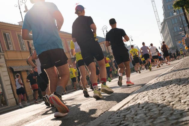 September 27, 2026, Warsaw, Masovian Voivodeship, Poland: Athletes run on Warsaw s streets during the 48th Warsaw Marathon. The race has been awarded the World Athletics Elite Label for the first time in its history and is part of the European Marathon Classics (EMC) series of races. Warsaw Marathon 2026  - ZUMAk204 20260927_zip_k204_018 Copyright: xRomanxKozielx