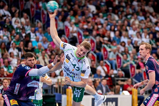 Martin Hanne (FRISCH AUF Goeppingen 42) TSV Hannover-Burgdorf - vs. FRISCH AUF Goeppingen, Handball Bundesliga, HBL, Saison 2026 2027 27.09.2026 -Pressefoto Jan-Frederic Helbig TSV Hannover-Burgdorf - vs. FRISCH AUF Goeppingen, Handball Bundesliga, HBL, ZAG Arena, Opel Handball-Bundesliga, Saison 2026 2027, 27.09.2026 Hannover Copyright: xEibner-Pressefoto Jan-FredericxHx EP_JHG