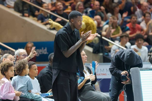 27.09.2026, xgox, Basketball - easyCredit BBL, Basketball Loewen Braunschweig - Rostock Seawolves emspor, v.l. Dennis Schröder Jubel, Torjubel, jubelt ueber das Tor, celebrate the goal, celebration Braunschweig