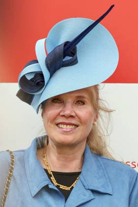 27.09.2026, Koeln, Nordrhein-Westfalen, GER - Sandra Paul von der Mehl-Muelhens-Stiftung im Portrait. Galopprennbahn Koeln-Weidenpesch. (Paul, Portrait, Portraet) 260927SG996KOELN.JPG