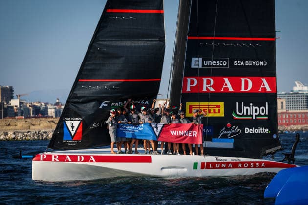 Luna Rossa™s celebrates after win the preliminary regatta match-race final of the Louis Vuitton 38th America s Cup, Naples, Italy, September 27, 2026  Copyright: xAlessandroxGarofalo LaPressex