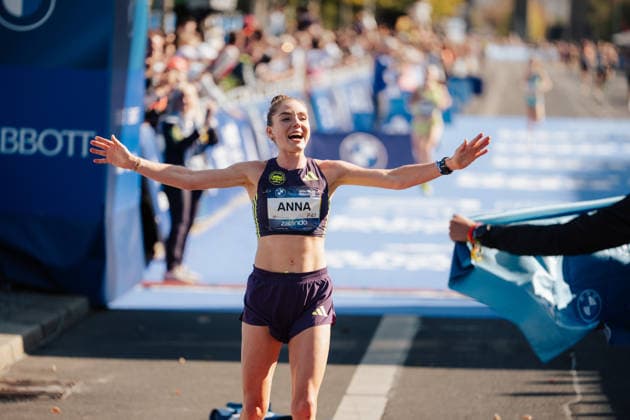 27.09.26, BMW Berlin Marathon 2026, Berlin Anna Langerwisch of Germany crosses the finish line as the first german runner in celebration at the BMW Berlin-Marathon in Berlin, Germany. Berlin Berlin BE Deutschland