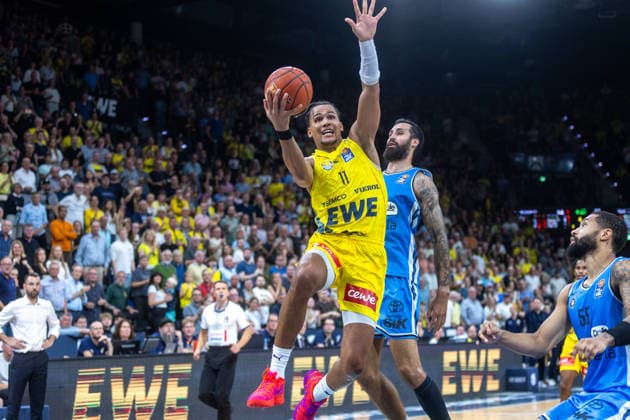 Oldenburg, Niedersachsen, DEU, 27.09.2026, xxxxxxx EWE Baskets Oldenburg vs. Veolia Towers Hamburg. Basketball. 1. Basketball-Bundesliga Saison 2026 2027, 3. Spieltag, Grosse EWE Arena. EWE Baskets Oldenburg vs. Veolia Towers Hamburg