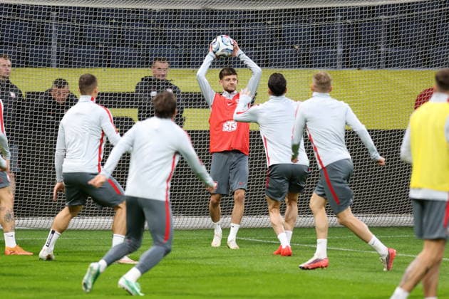 SZTOKHOLM 27.09.2026 TRENING REPREZENTACJI POLSKI --- POLISH FOOTBALL national team, Nationalteam TRAINING SESSION IN STOCKHOLM SEBASTIAN SZYMANSKI FOT. PIOTR KUCZA FOTOPYK NEWSPIX.PL --- newspix.pl 