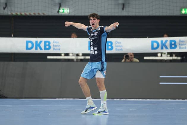Handball I Herren I Saison 2026 2027 I Bundesliga I 6. Spieltag I Handball Club Hamburg - HSG Wetzlar I 27.09.2026 Elias Kofler (6, Handball Club Hamburg) Hamburg Alsterdorfer Sporthalle Hamburg Deutschland Copyright: xLobeca RalfxHomburgx