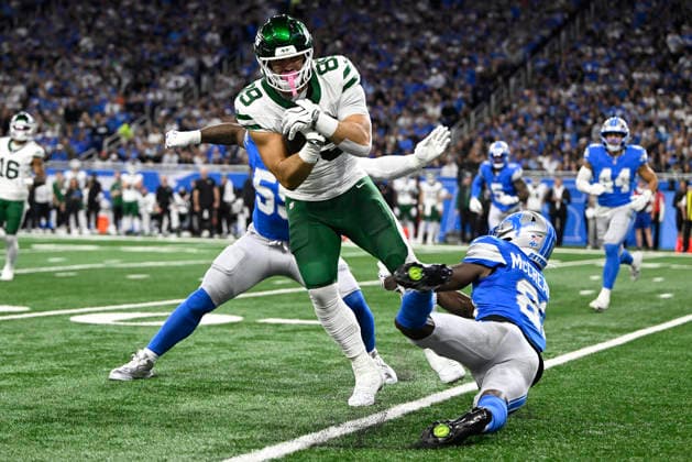 NFL, American Football Herren, USA 2026: Jets Vs Lions SEP 27 Sep 27, 2026; Detroit, MI, USA; New York Jets tight end Jeremy Ruckert (89) runs after a catch at Ford Field. Mandatory Credit: Allan Dranberg-Cal Media (Credit Image: Â Allan Dranberg Cal Sport Media) Detroit Mi USA EDITORIAL USE ONLY Copyright: xx ZUMA-20260927_zma_c04_015.jpg AllanxDranbergx csmphotothree527378
