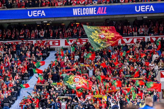260927 Fans of Portugal ahead of the Nations League football match between Norway and Portugal on September 27, 2026 in Oslo. Photo: Marius Simensen BILDBYRAN COP 238 VG1010 bbeng fotboll football soccer fotball nations league landskamp norge norway portugal publik Copyright: MARIUSxSIMENSEN BB260927ZX026