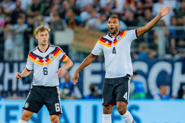 Nations League, Gruppe A, 2. Spieltag, Deutschland vs. Griechenland am 27.09.2026 in der WWK Arena in Augsburg Jonathan Tah (Deutschland) Joshua Kimmich (Deutschland) Copyright: xBahhoxKarax
