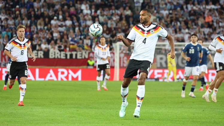 27.09.2026, xrekx, Fussball UEFA Nations League, Deutschland - Griechenland v.l. Jonathan Tah (Deutschland) Augsburg