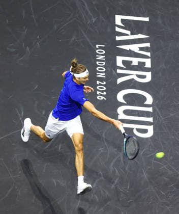 2026 Laver Cup, day three, O2 Arena, London,27 09 2026 Alexander Zverev (GER) in action during his match against Learner Tien (USA) in the 2026 Laver Cup at the O2 Arena, London London O2 Arena London GBR, UK NEWSPAPERS OUT Copyright: xMarkxGreenwoodx