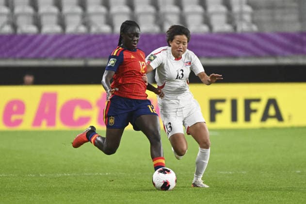 SOCCER - FIFA World Cup, WM, Weltmeisterschaft, Fussball - FIFA WORLD CUP - U-20 Women? - Spain vs. DPR Korea Photo by IPA ABACAPRESS.COM89040724 - Aicha Camara (ESP) and Kyong Ho (PRK) during the FIFA U-20 Women’s World Cup final between Spain and North Korea, held in Lódz, Poland, on September 27, 2026 Lodz Poland  Copyright: xIPAxSport ABACAx