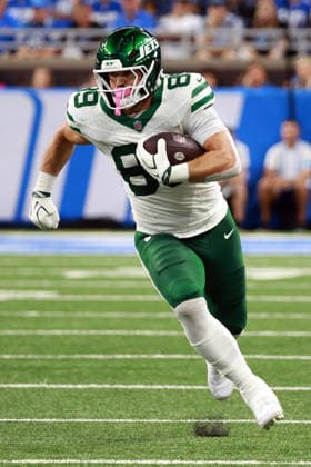 New York Jets vs Detroit Lions DETROIT,MICHIGAN-SEPTEMBER 27: New York Jets tight end Jeremny Ruckert (89) carries the ball during an NFL, American Football Herren, USA football game between the New York Jets and the Detroit Lions in Detroit, Michigan USA, on Sunday, September 27, 2026 Detroit Michigan United States  Copyright: xAmyxLemusx originalFilename:lemus-newyorkj260927_npZoK