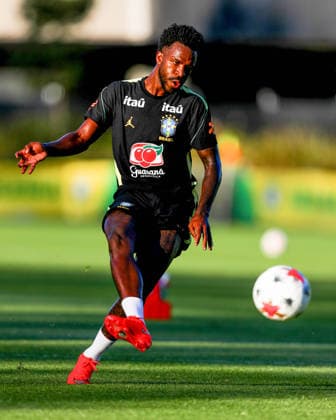 September 27, 2026, Brisbane, Queensland, Australia: Brazilian football superstar Vini Junior seen in action during the team training in Brisbane. Brazil will play the Australian Socceroos in their second match Tuesday, 29th September at Suncorp Stadium. Brazil Training Session In Brisbane, Australia - 28 Sept 2026  - ZUMAs197 20260927_aab_s197_002 Copyright: xRichardxHainesx