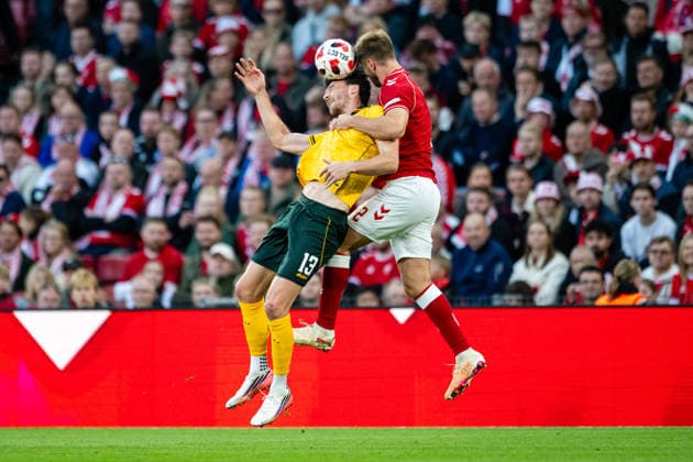 Denmark v Wales, UEFA Nations League, Copenhagen, Denmark Copenhagen, Denmark. 27th, September 2026. Kieffer Moore (13) of Wales and Joachim Andersen (2) of Denmark seen during the UEFA Nations League match between Denmark and Wales at Parken in Copenhagen. Denmark, Copenhagen, Parken  Copyright: xGonzalesxPhoto TobiasxJorgensenx