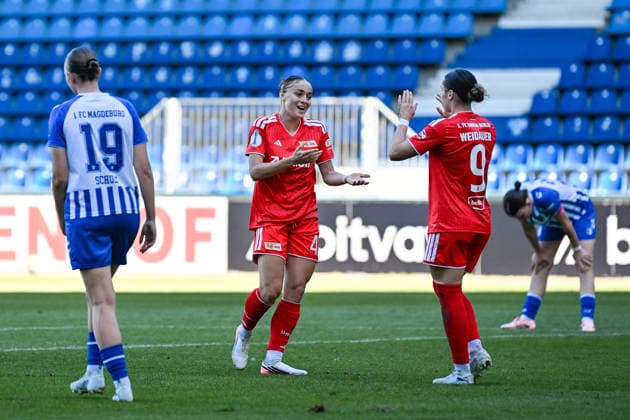 Fußball I Frauen I Saison 2026-2027 I DFB-Pokal I 1. FC Magdeburg - 1. FC Union Berlin I 27.09.2026 Torjubel Lia Kamber (41, 1. FC Union Berlin) und Sophie Weidauer (9, 1. FC Union Berlin) Magdeburg Avnet Arena (Heinz-Krügel-Platz 1) Sachsen-Anhalt Deutschland Copyright: xLobeca InesxHähnelx