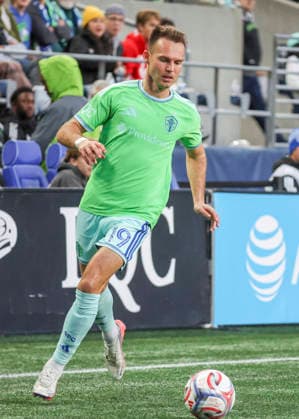 SEATTLE, WA - SEPTEMBER 26: Seattle Sounders FC forward Danny Musovski (19) in action in the second half during the MLS, Fussball Herren, USA match between Minnesota United FC and Seattle Sounders FC on September 26, 2026 at Lumen Field in Seattle, Washington. (Photo by Leslie Plaza Johnson Icon Sportswire) SOCCER: SEP 26 MLS Seattle Sounders FC vs Minnesota United FC EDITORIAL USE ONLY Icon260926049