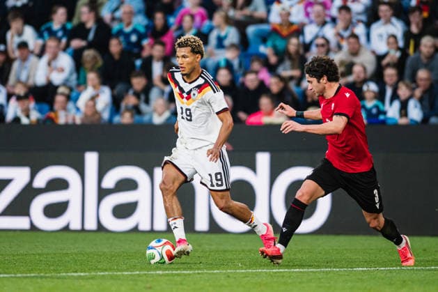 U21, U 21 EM-Qualifikation: Deutschland - Georgien, 06.10.2026 Paris Brunner (Deutschland, 19) am Ball; Fußball, EM-Qualifikation U 21, 10. Spieltag: Deutschland vs. Georgien am 06.10.2026, Bielefeld DFB REGULATIONS PROHIBIT ANY USE OF PHOTOGRAPHS AS IMAGE SEQUENCES AND OR QUASI-VIDEO. Copyright: xBEAUTIFULxSPORTS Tonhäuserx